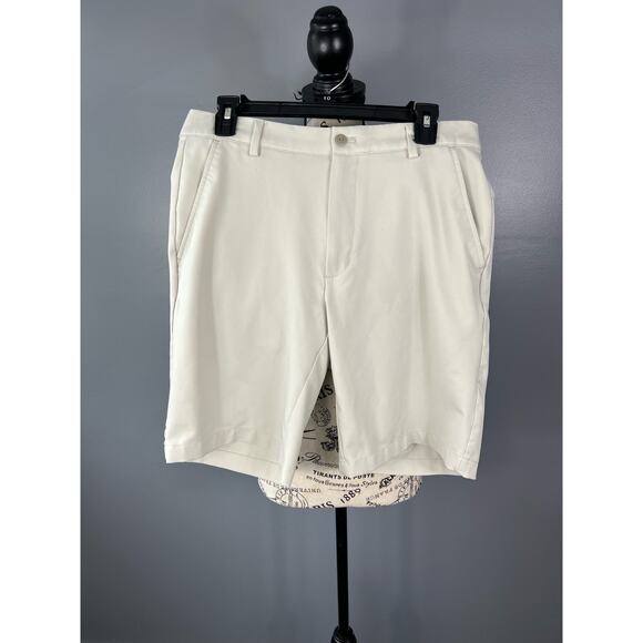 Men's Greg Norman off white Golf Shorts with pockets - Picture 1 of 11